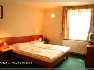 Hotel U Hvezdy Praga Exterior foto